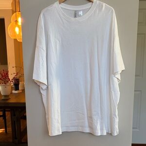 Divided Classic White Short Sleeve Tee